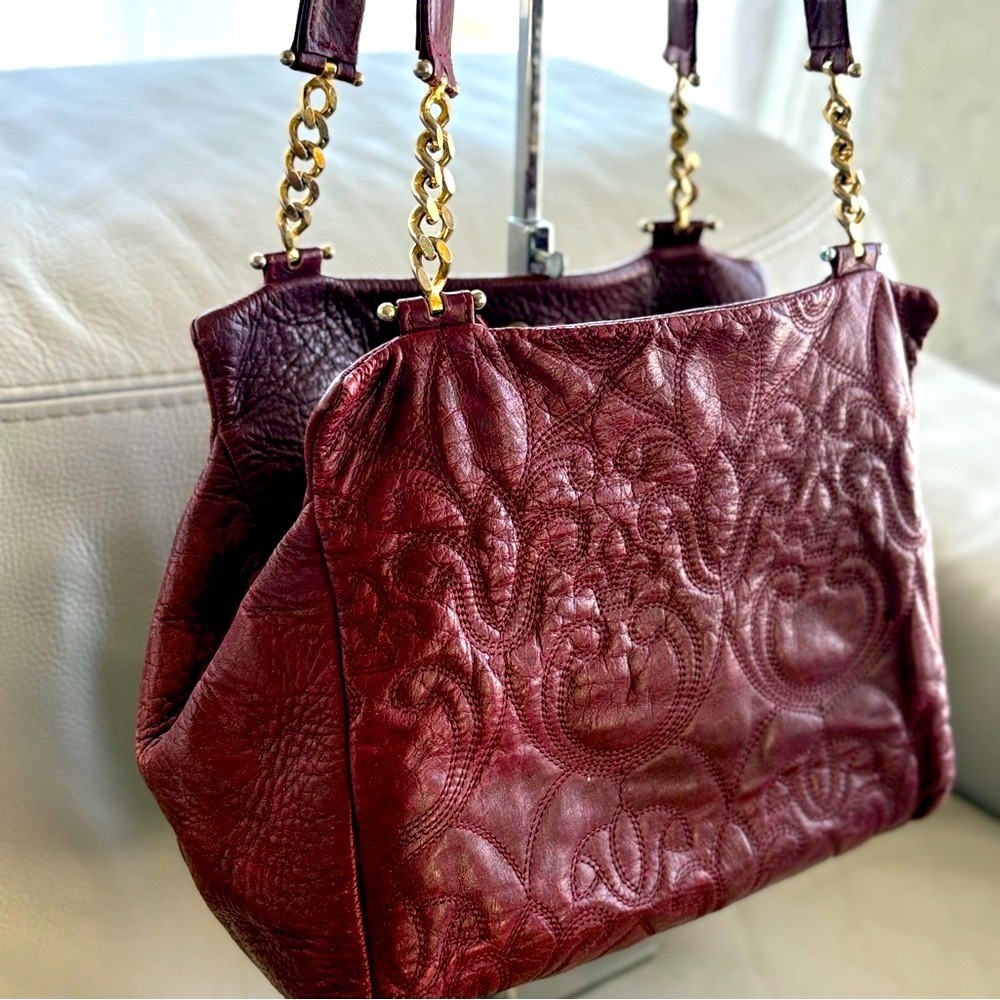 VINTAGE Embossed Floral Pattern Burgundy Leather Shoulder Crossbody Bag